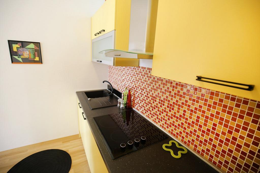 Apartments Feel Center زادار الغرفة الصورة
