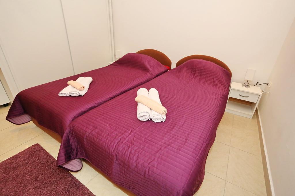 Apartments Feel Center زادار الغرفة الصورة